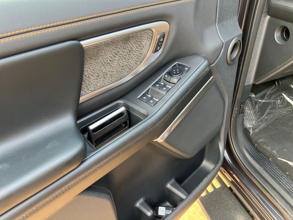 2026 Ford Expedition Tremor - Photo 12