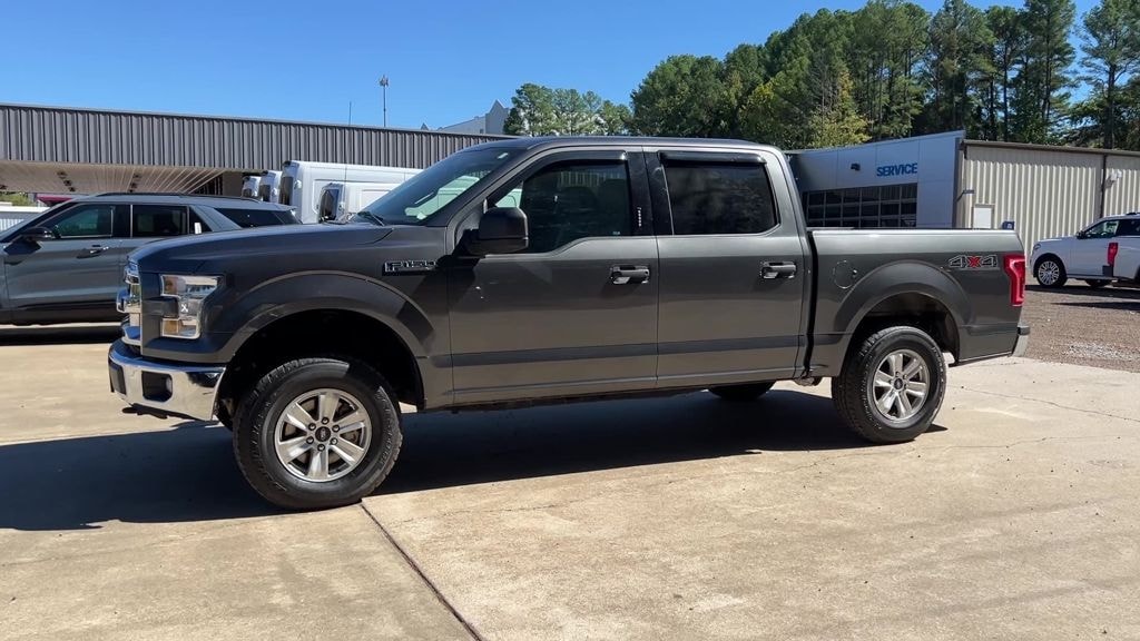 Used 2017 Ford F-150 XLT Truck