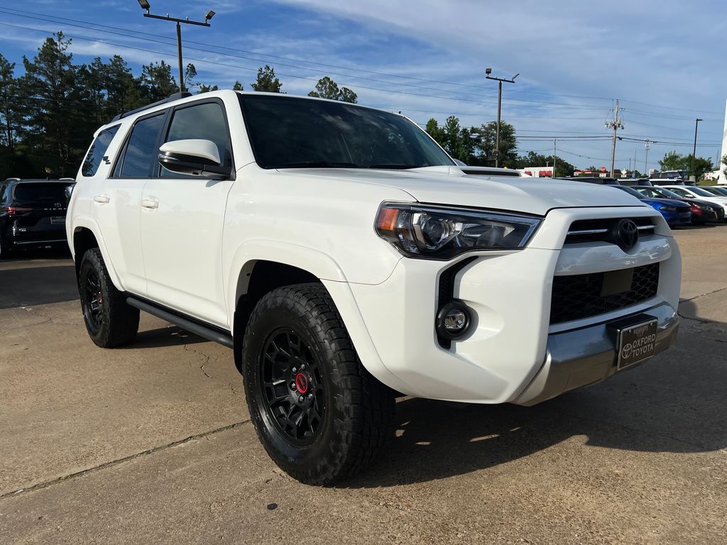 2024 Toyota 4Runner TRD Off-Road Premium 4WD V6's photo