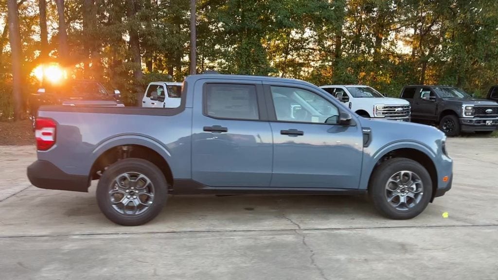 2025 Ford Maverick XLT - Photo 7