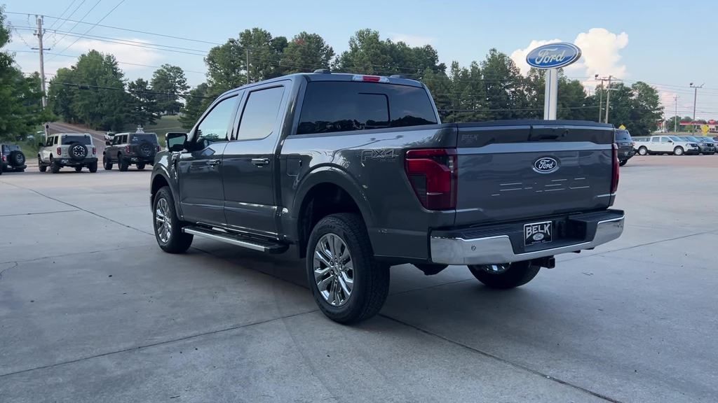 2025 Ford F-150 XLT photo 4