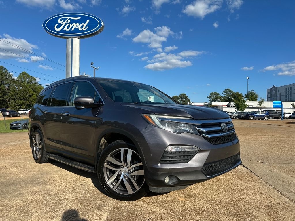 Used 2016 Honda Pilot Touring SUV
