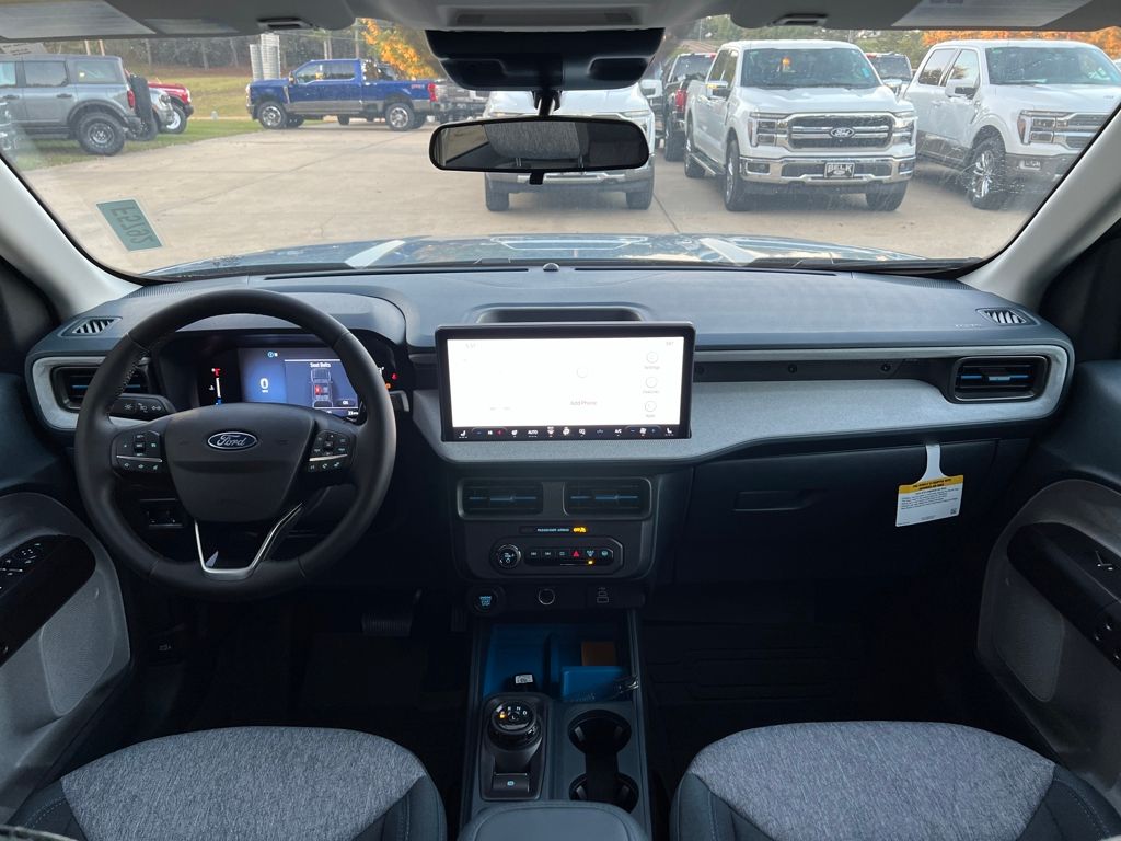2025 Ford Maverick XLT - Photo 13
