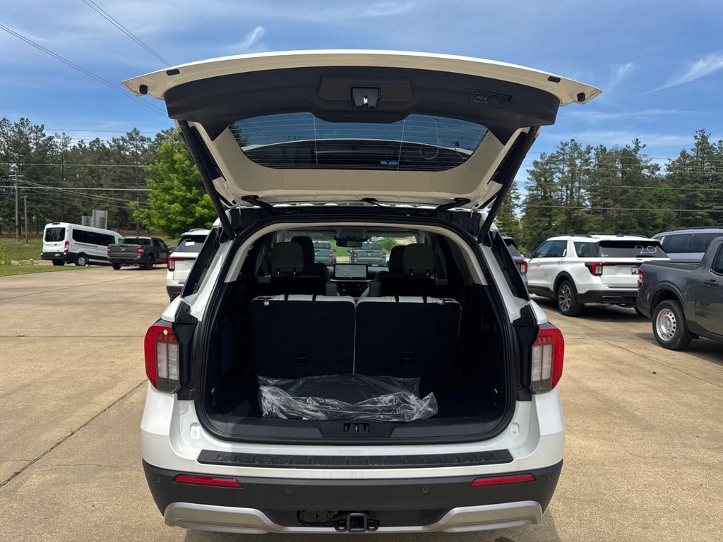 2026 Ford Explorer Platinum - Photo 24