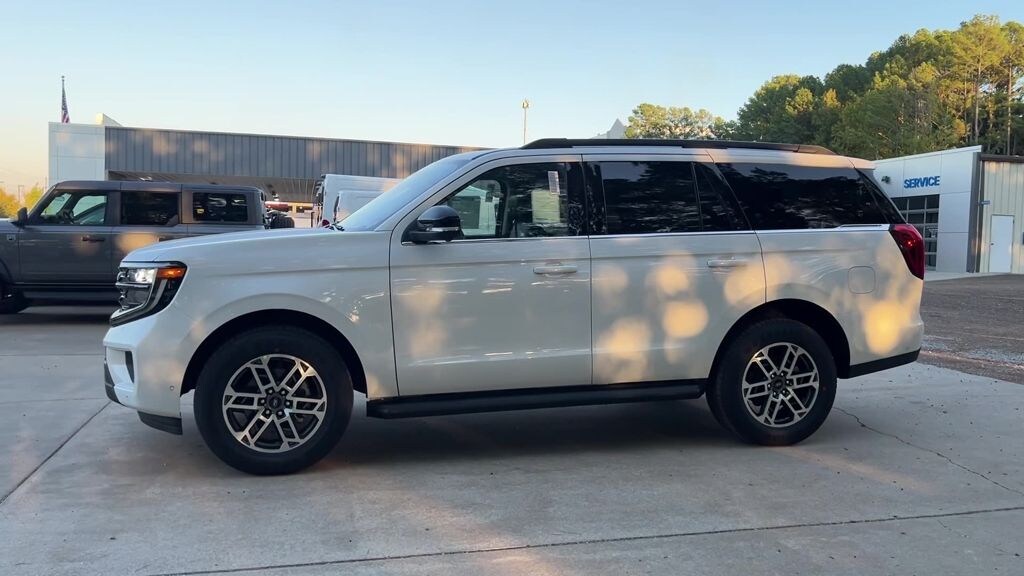 New 2025 Ford Expedition Active SUV