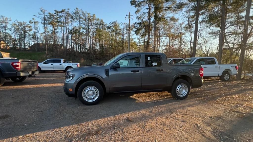 New 2025 Ford Maverick XL Truck