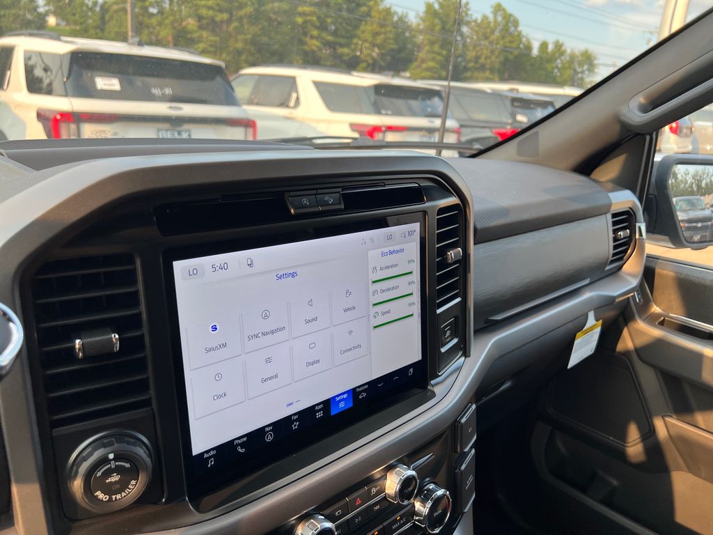 2026 Ford F-150 XLT - Photo 15
