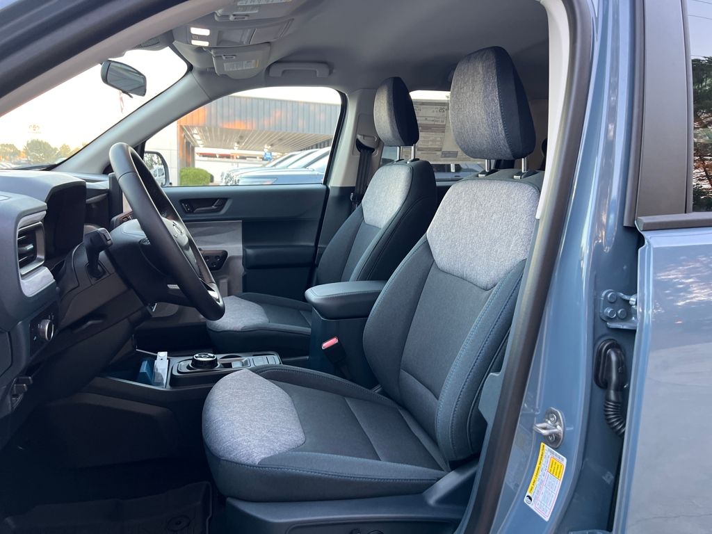 2025 Ford Maverick XLT - Photo 10