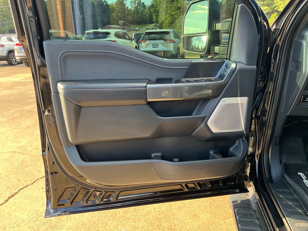 2023 Ford F-150 Lariat - Photo 10