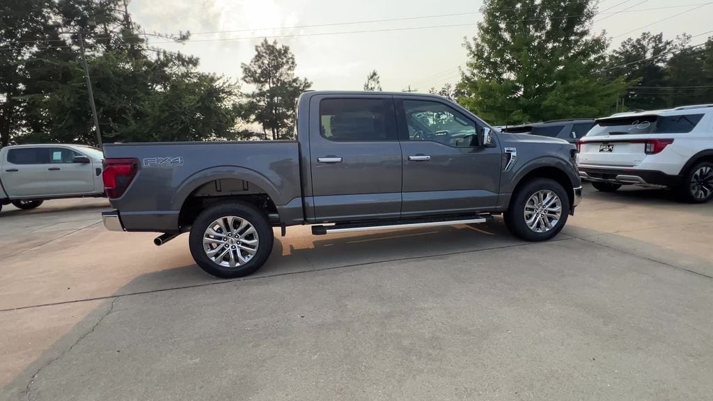 2026 Ford F-150 XLT - Photo 7
