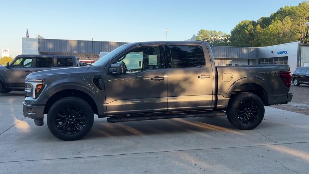 New 2025 Ford F-150 Lariat Truck