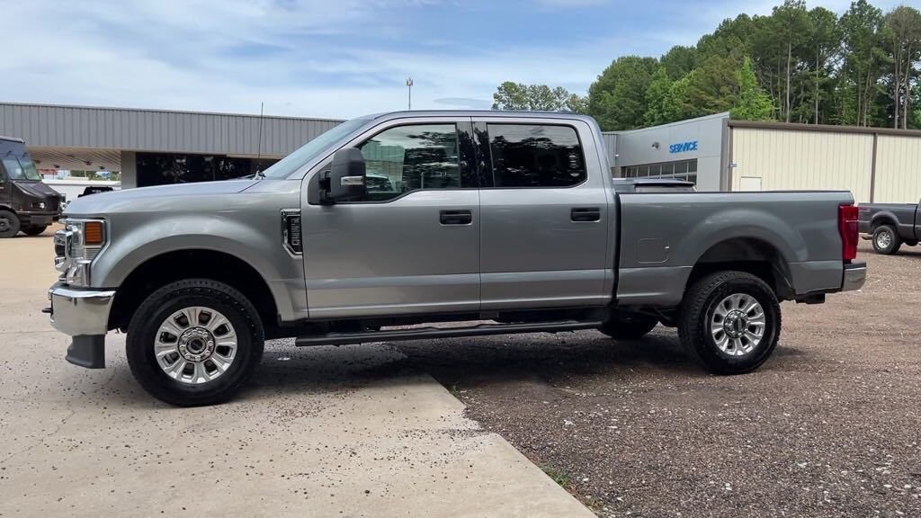 2022 Ford F-250 photo 3