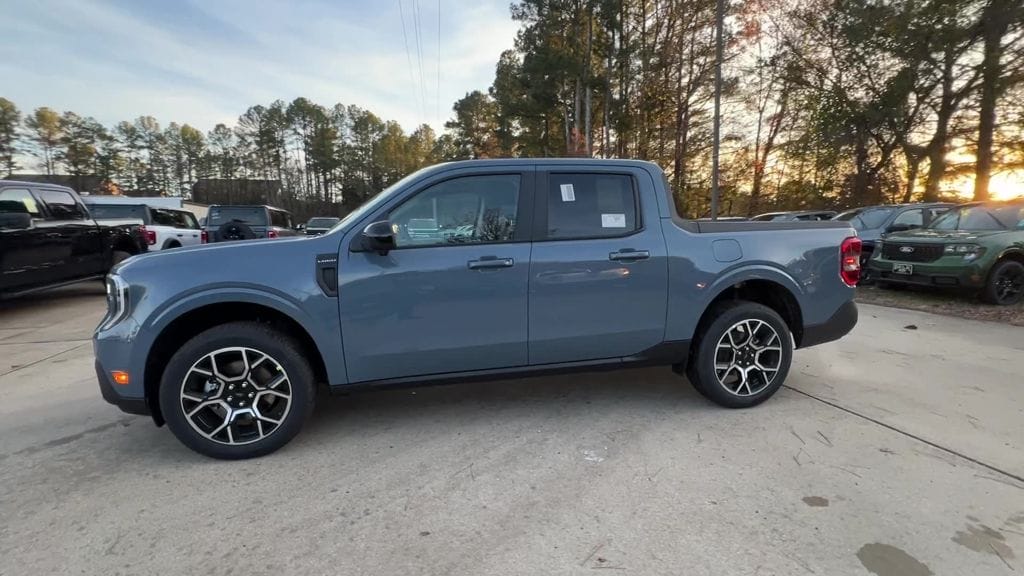 New 2025 Ford Maverick Lariat Truck