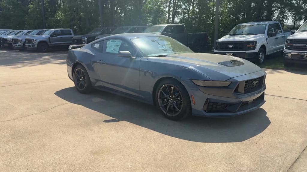 2025 Ford Mustang Dark Horse - Photo 8