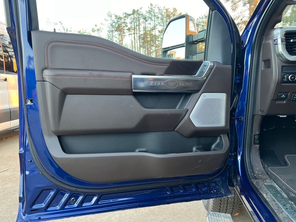2026 Ford F-250 Super Duty King Ranch - Photo 10