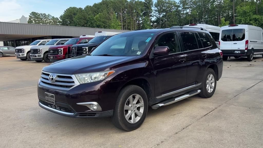 Used 2012 Toyota Highlander Base with VIN 5TDZA3EH3CS030342 for sale in Oxford, MS