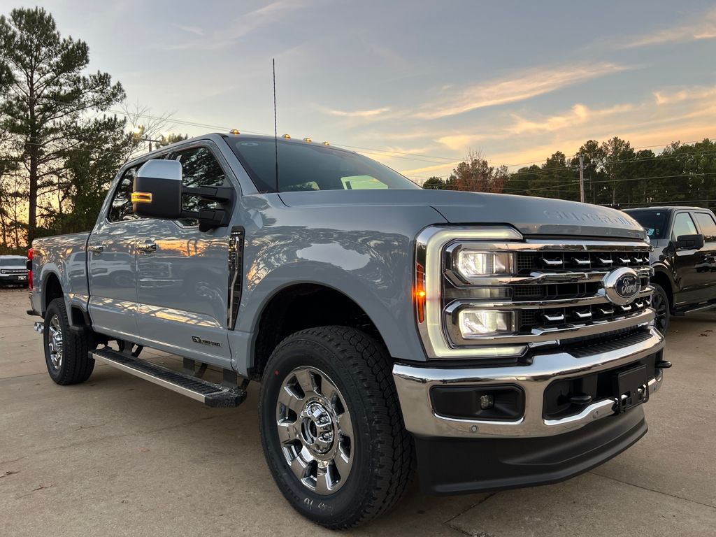 2026 Ford F-250 Super Duty Lariat's photo