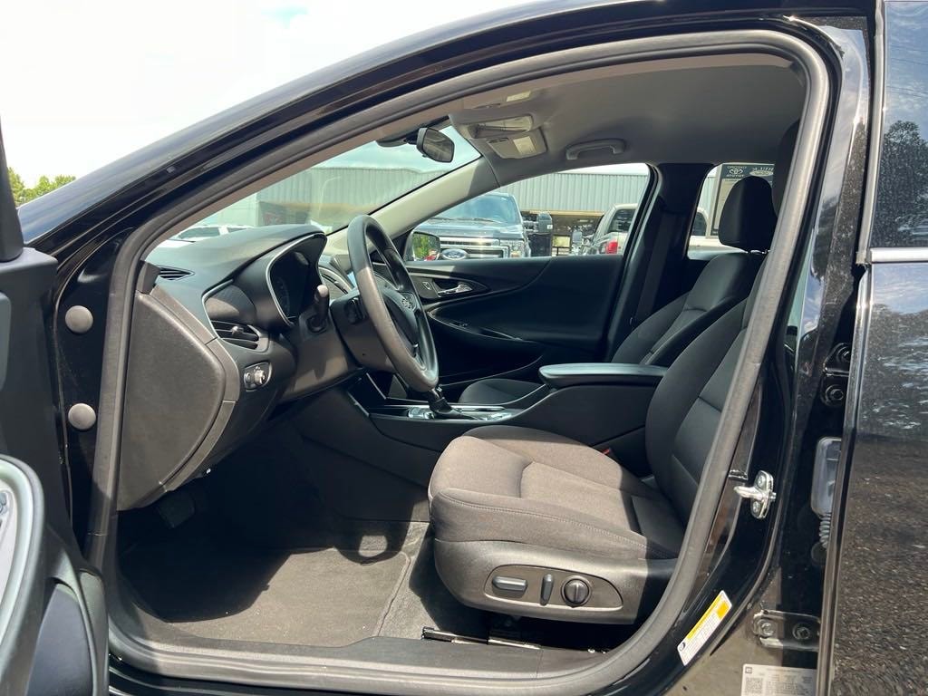 Certified 2022 Chevrolet Malibu 1LT with VIN 1G1ZD5ST6NF159070 for sale in Oxford, MS