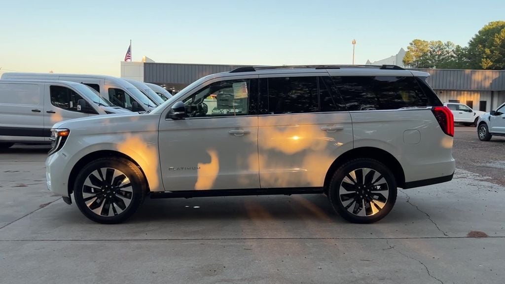 New 2025 Ford Expedition Platinum SUV