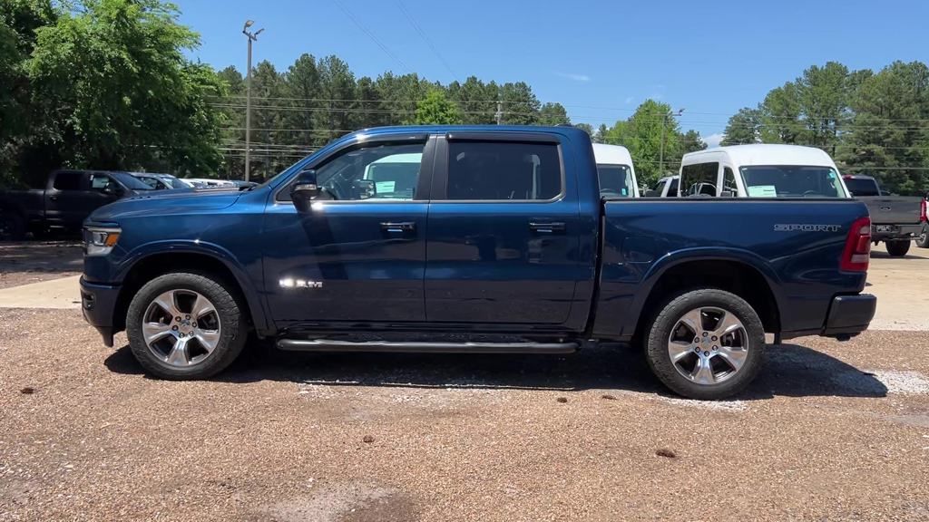 2022 Ram 1500 Laramie photo 3