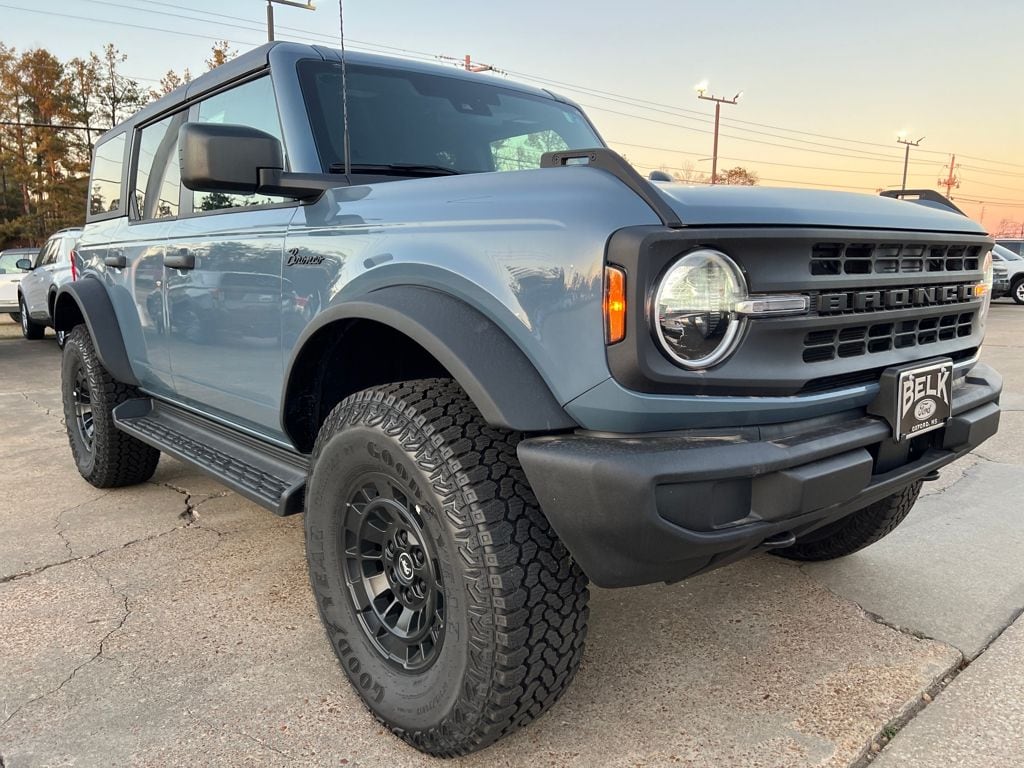 2025 Ford Bronco Big Bend 4x4's photo