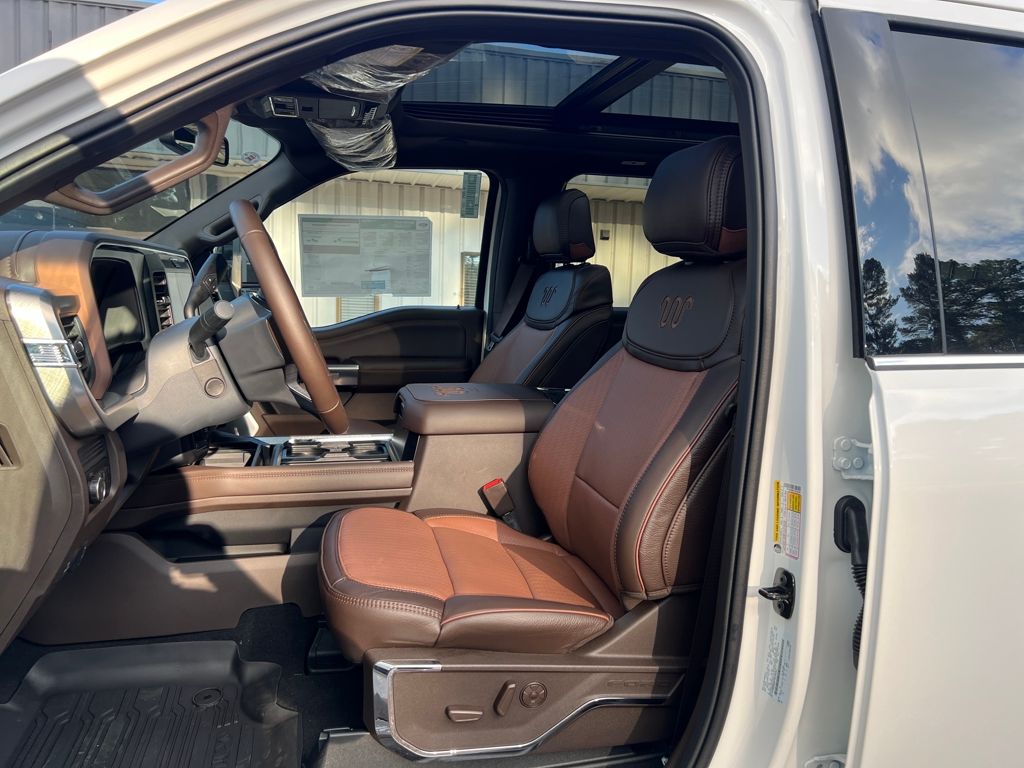 2026 Ford F-350 Super Duty King Ranch - Photo 10