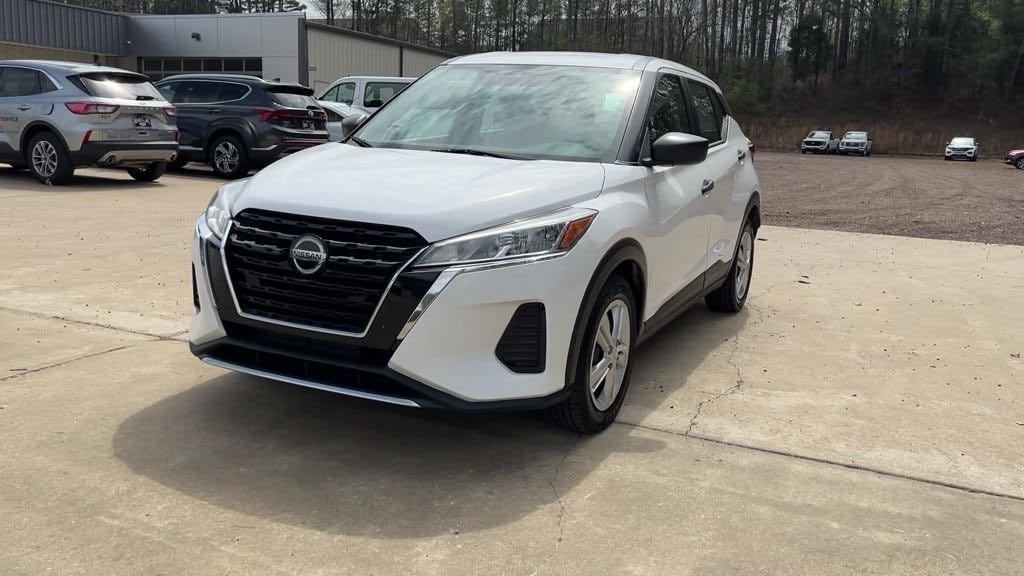 Used 2022 Nissan Kicks S with VIN 3N1CP5BV5NL494495 for sale in Oxford, MS