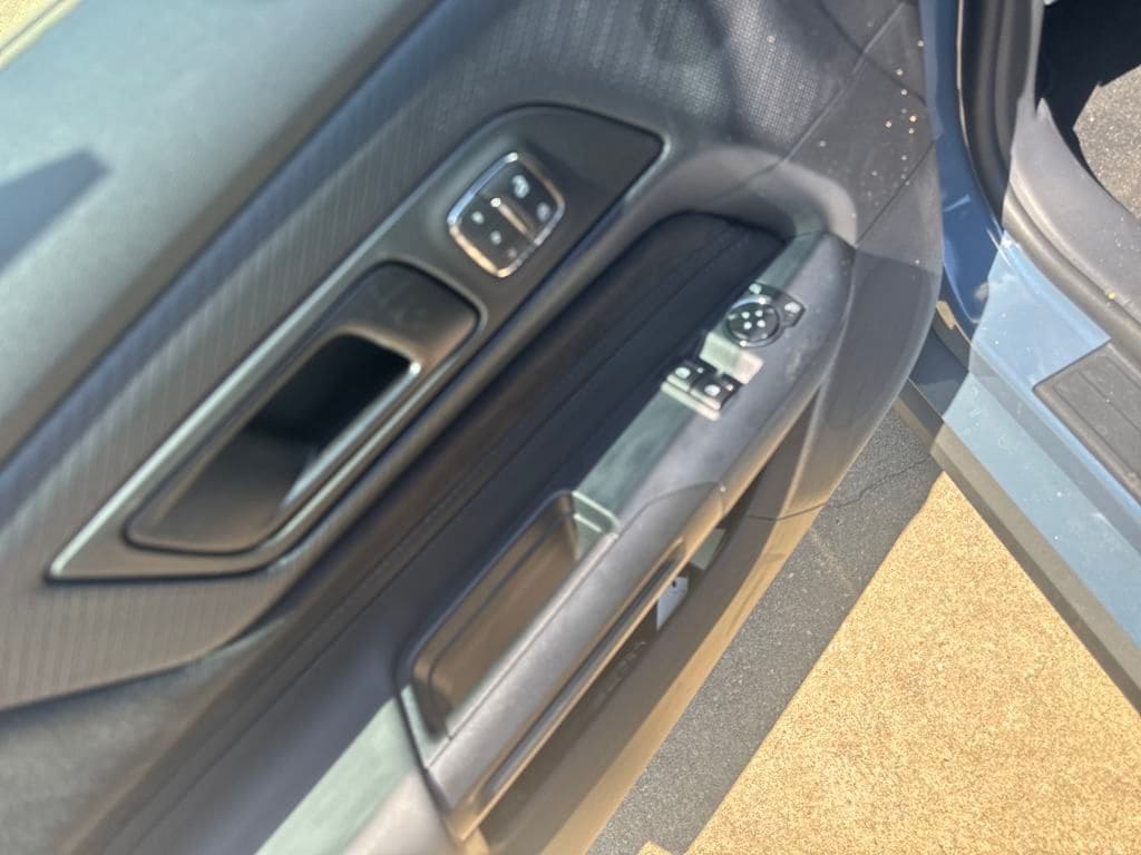 2025 Ford Mustang Dark Horse - Photo 12