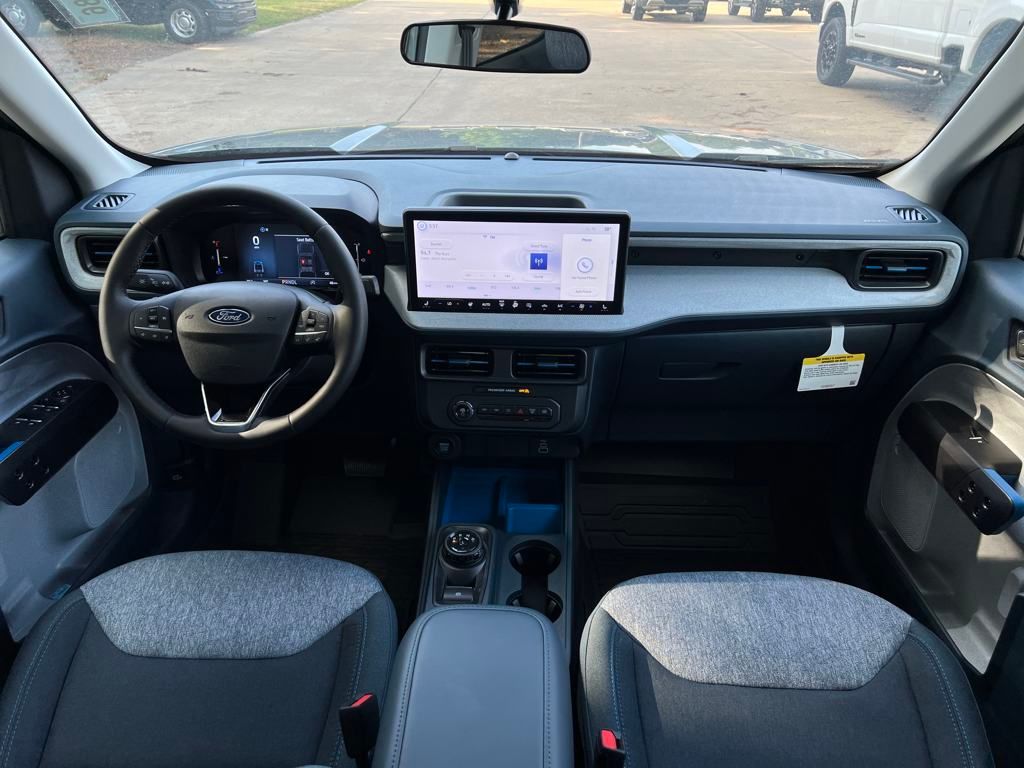 2025 Ford Maverick XLT - Photo 13