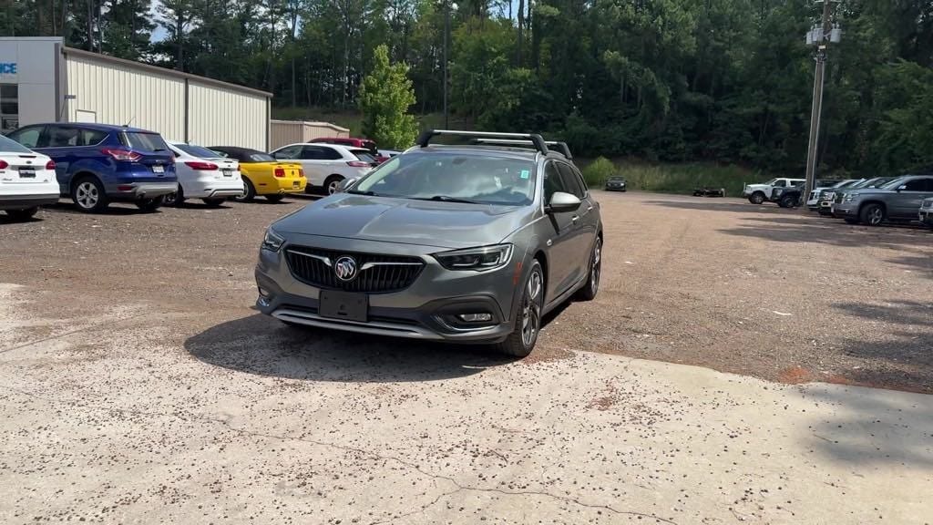 Certified 2019 Buick Regal TourX Essence with VIN W04GV8SX1K1013176 for sale in Oxford, MS