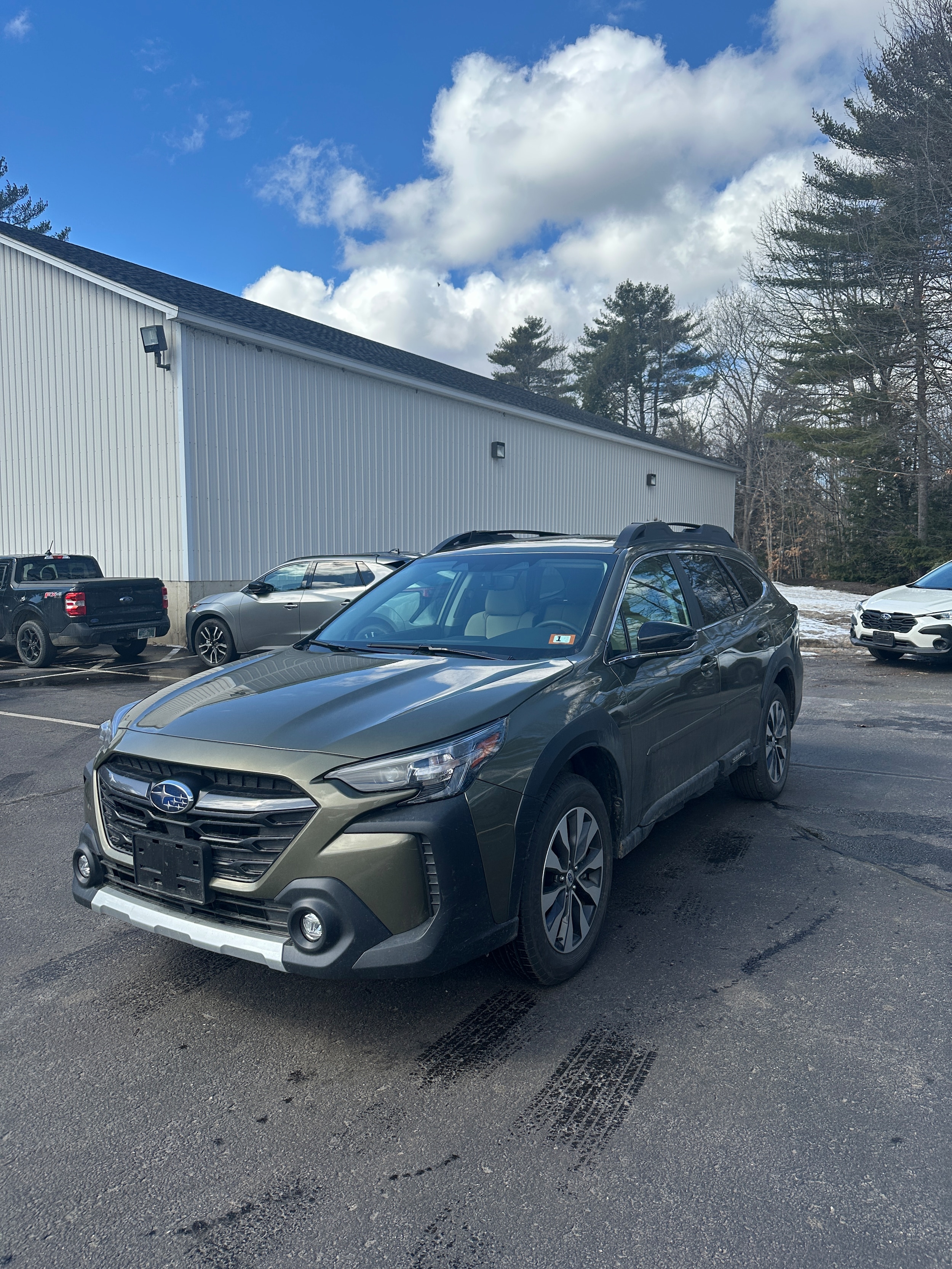 2025 Subaru Outback Limited AWD