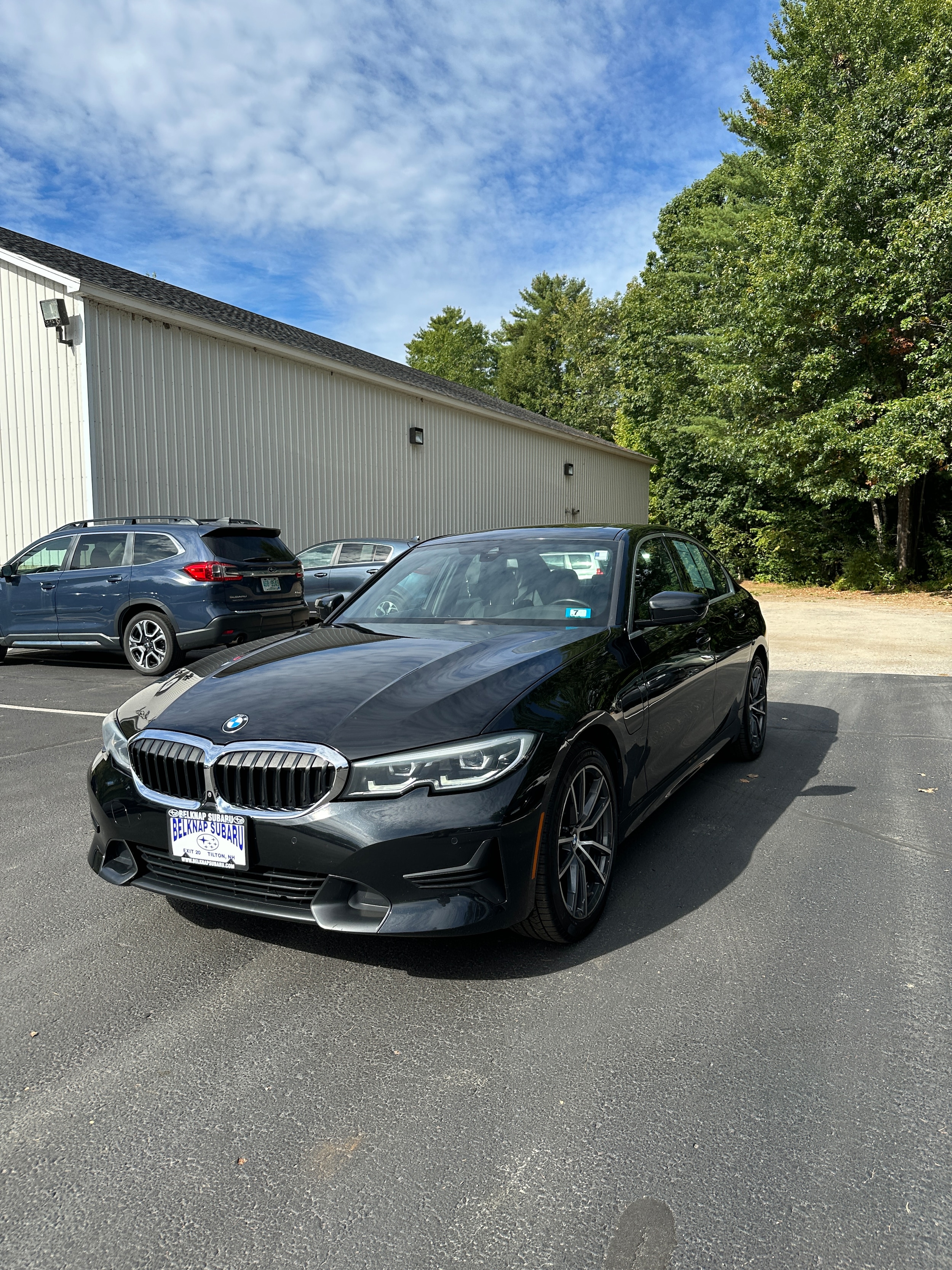 2021 BMW 3 Series 330e's photo