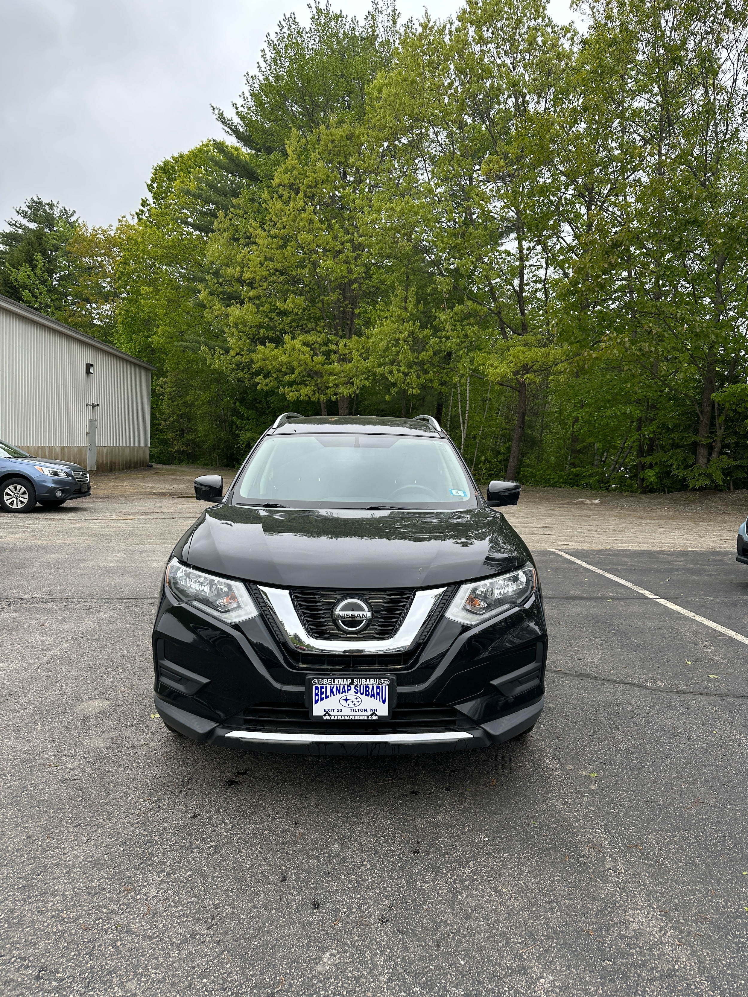 Used 2018 Nissan Rogue SV with VIN KNMAT2MV3JP580561 for sale in Tilton, NH