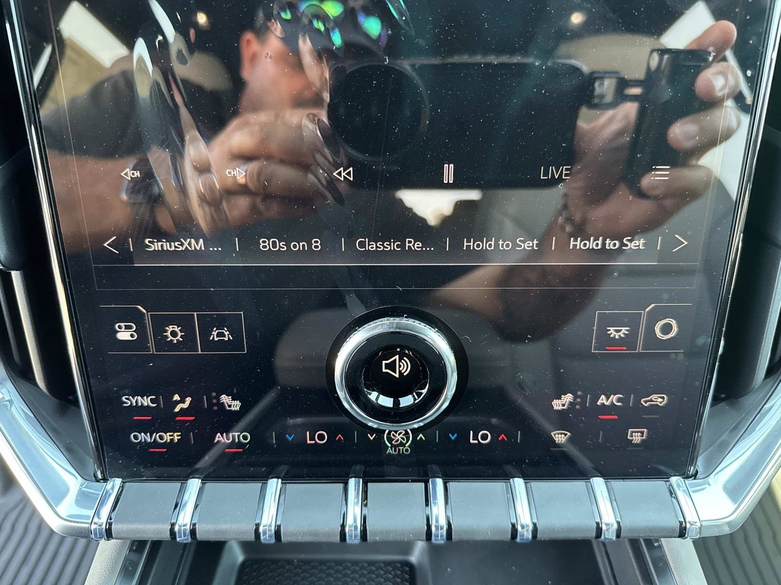 2026 GMC Acadia Elevation - Photo 30