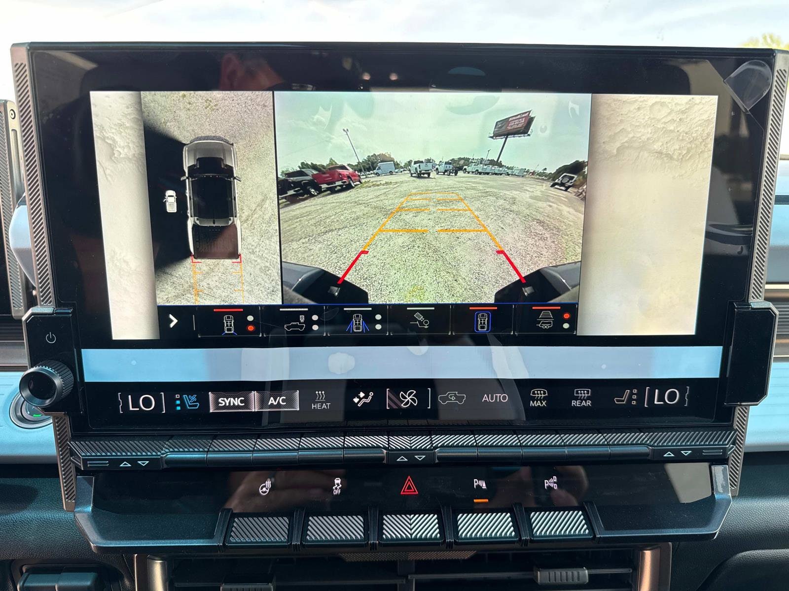 2025 GMC HUMMER EV 3X - Photo 31