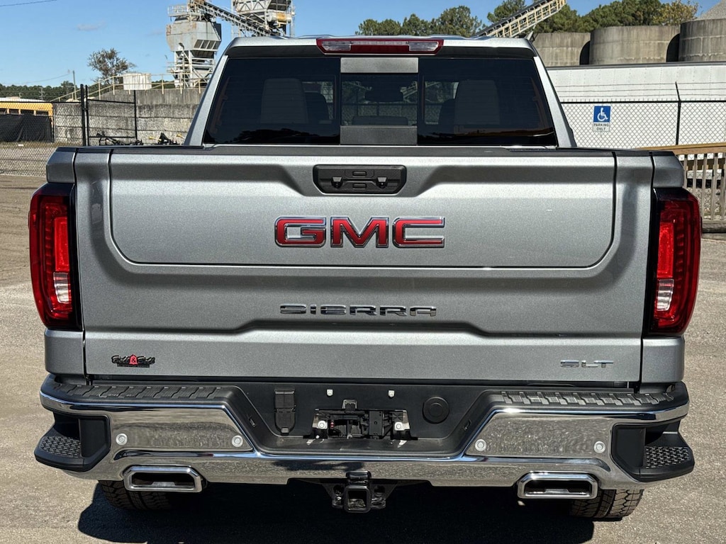 New 2026 GMC Sierra 1500 SLT Truck