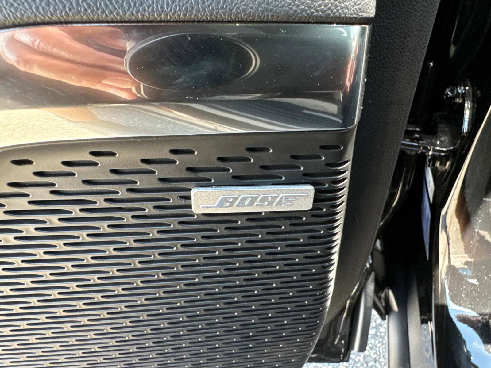 2026 GMC Acadia Elevation - Photo 13