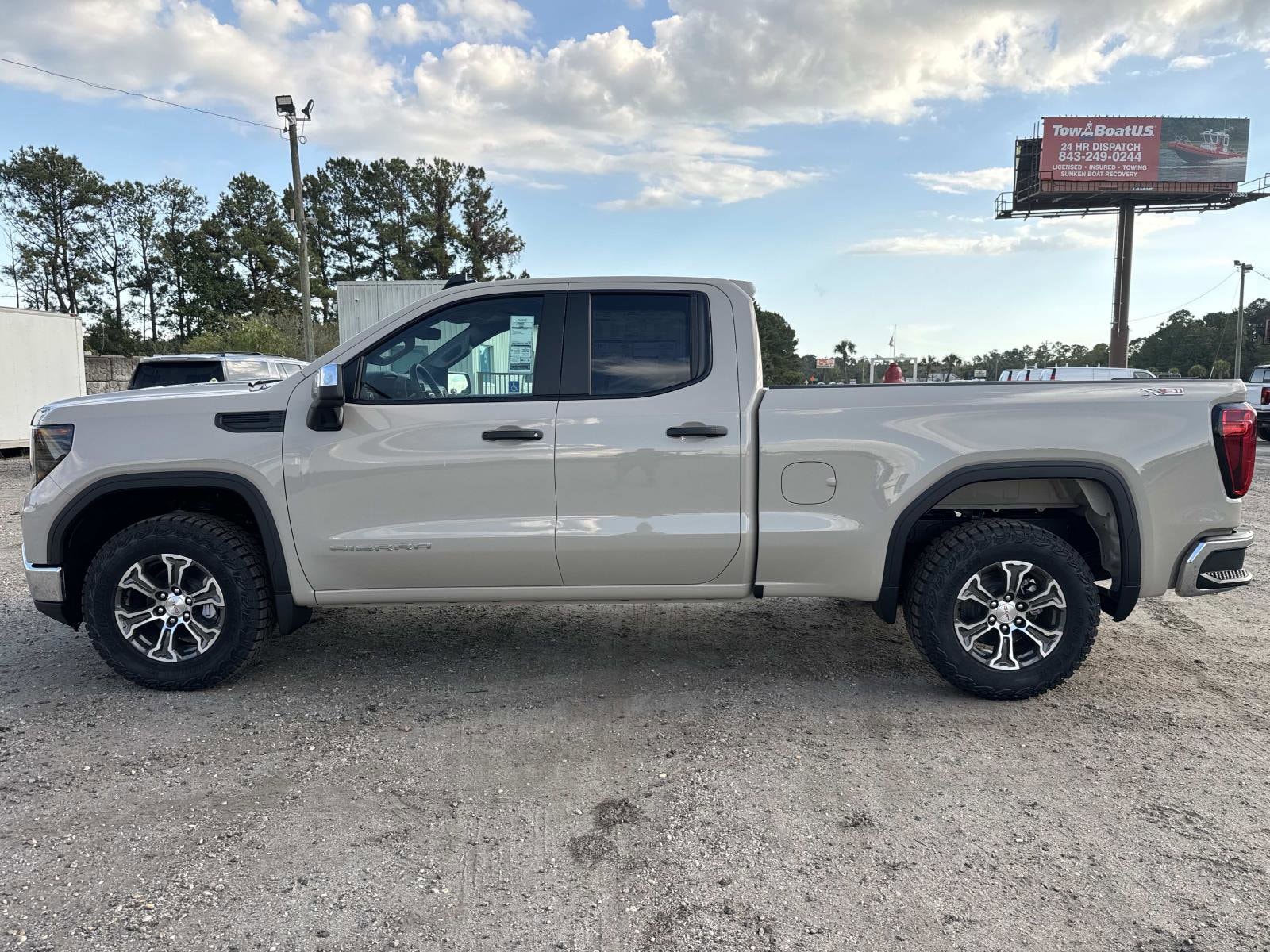 2026 GMC Sierra 1500 Pro - Photo 6