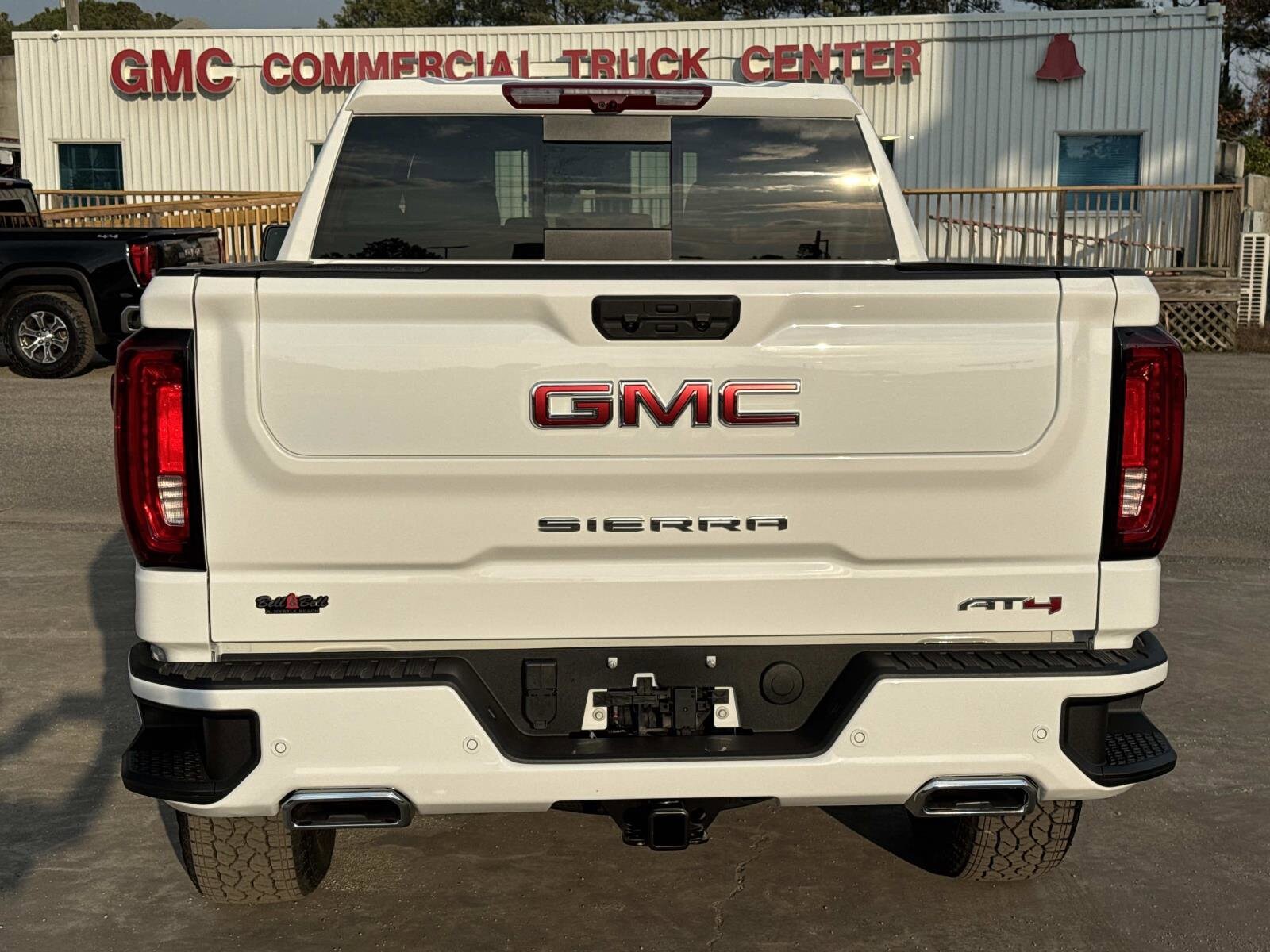 2026 Gmc Sierra 1500 AT4 photo 4