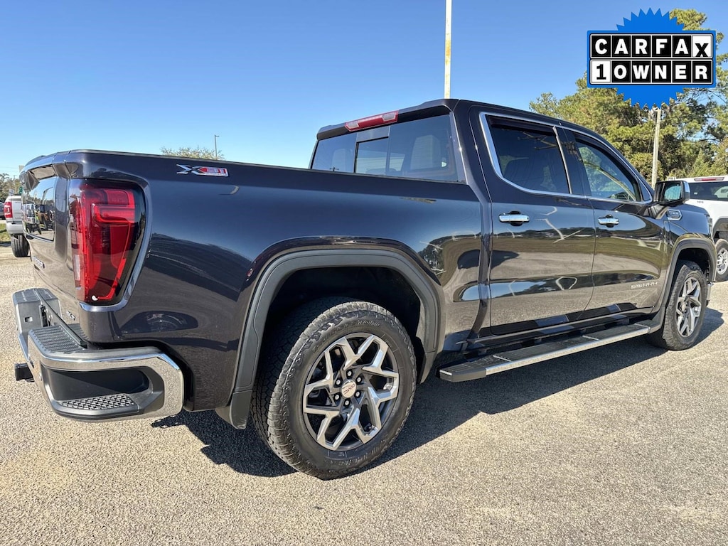 Used 2023 GMC Sierra 1500 SLT Truck