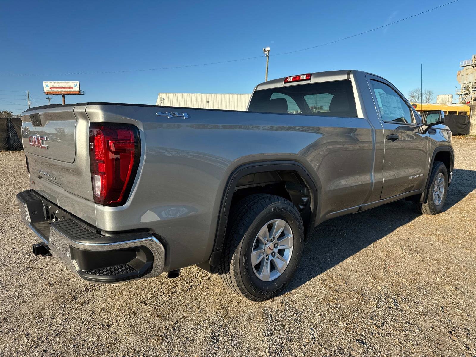 2025 Gmc Sierra 1500 Pro photo 3