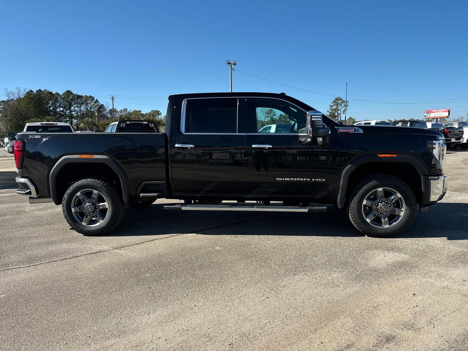 2025 Gmc Sierra 2500 HD SLT photo 2