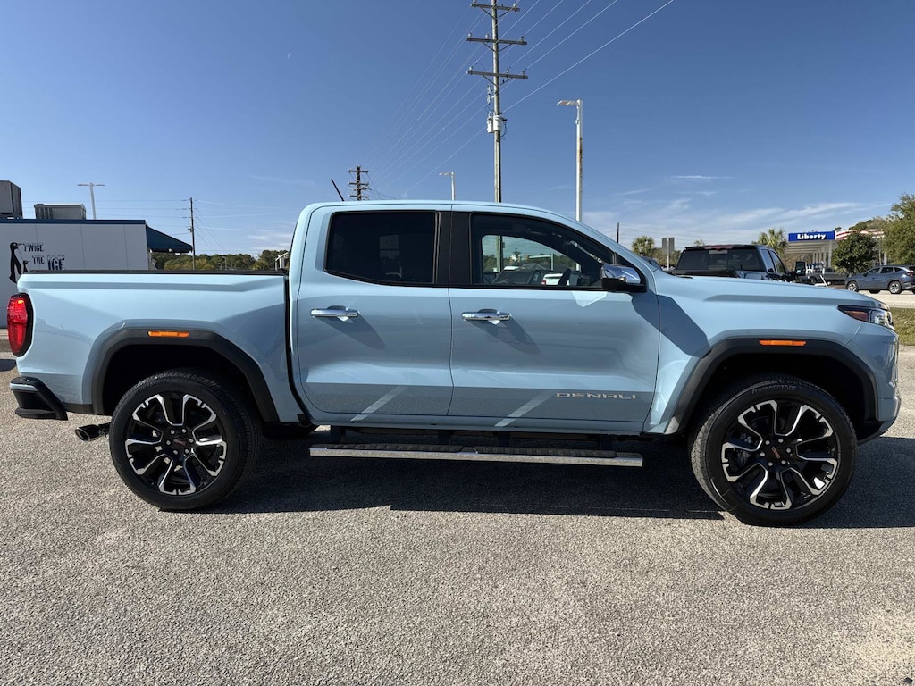 New 2026 GMC Canyon Denali Truck