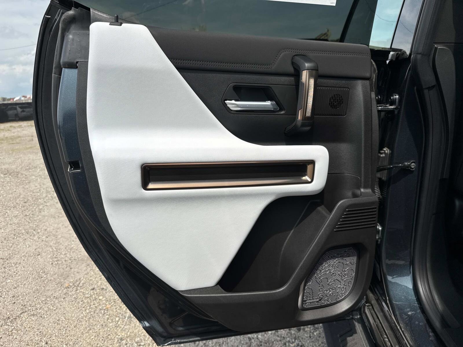 2025 GMC HUMMER EV 3X - Photo 15
