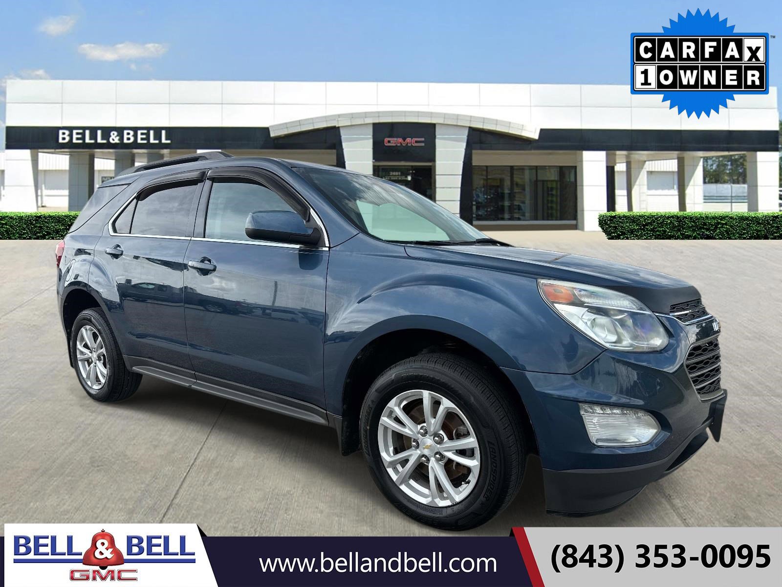 2017 Chevrolet Equinox LT's photo