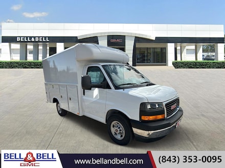 2024 GMC Savana Cutaway 3500 1WT Cutaway Van