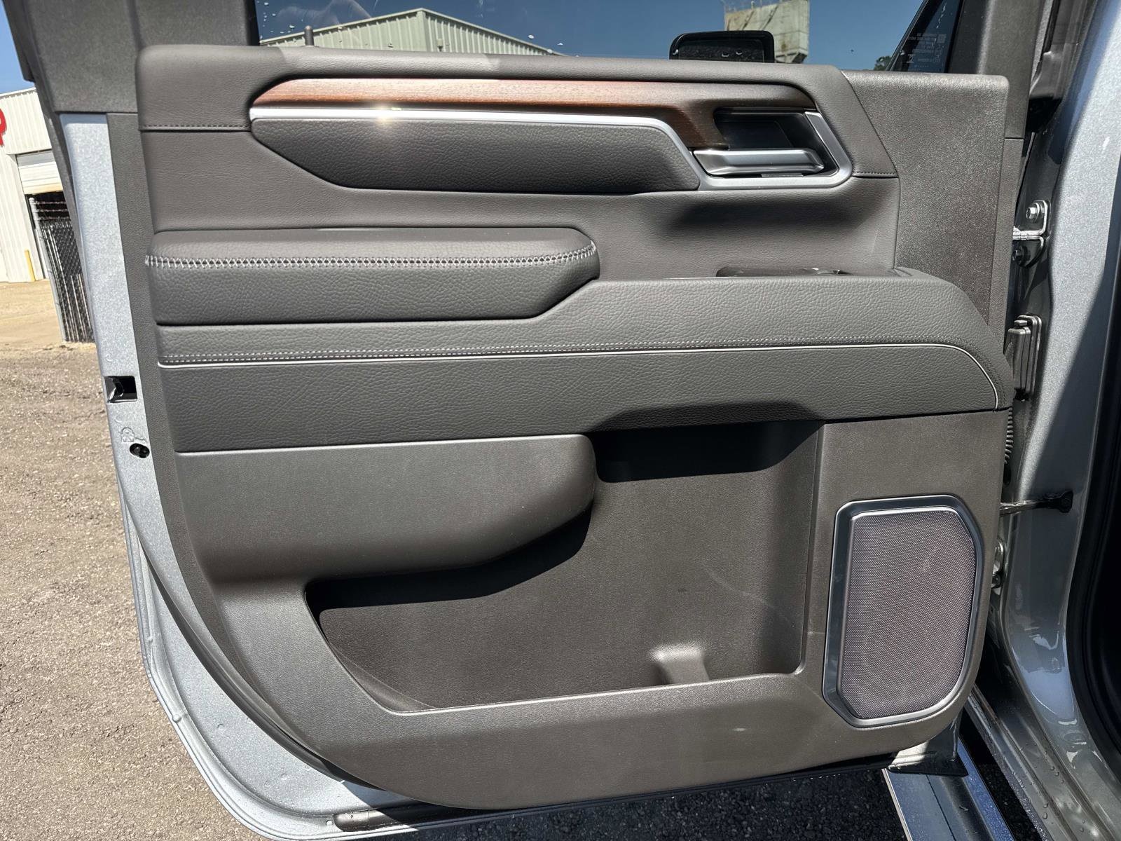 2026 GMC Sierra 2500HD Denali - Photo 15