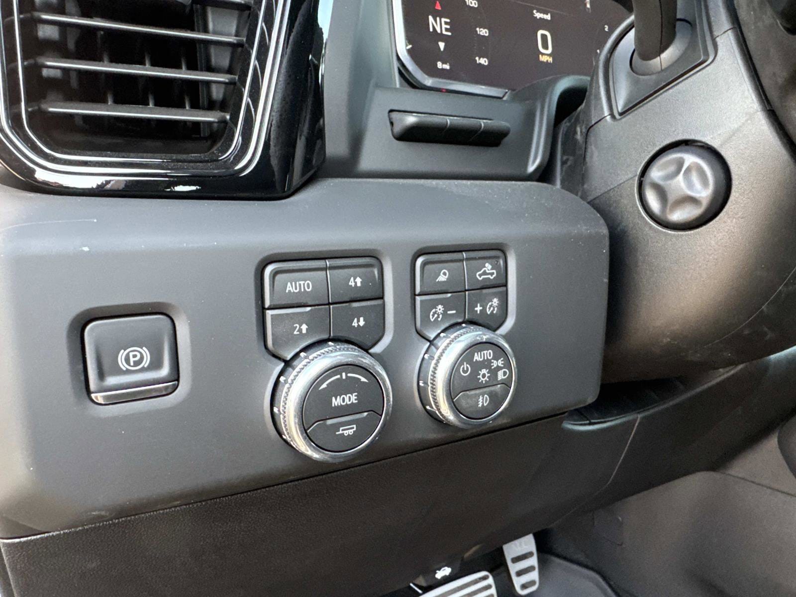 2026 GMC Sierra 1500 AT4 - Photo 38