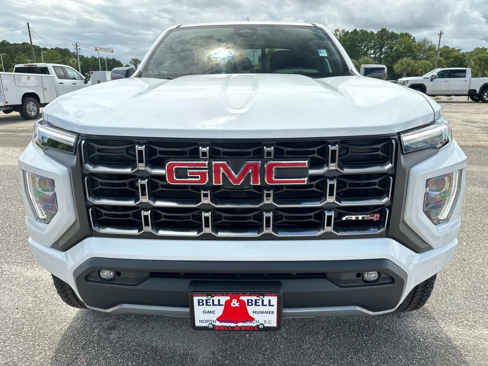 2025 GMC Canyon AT4 - Photo 8