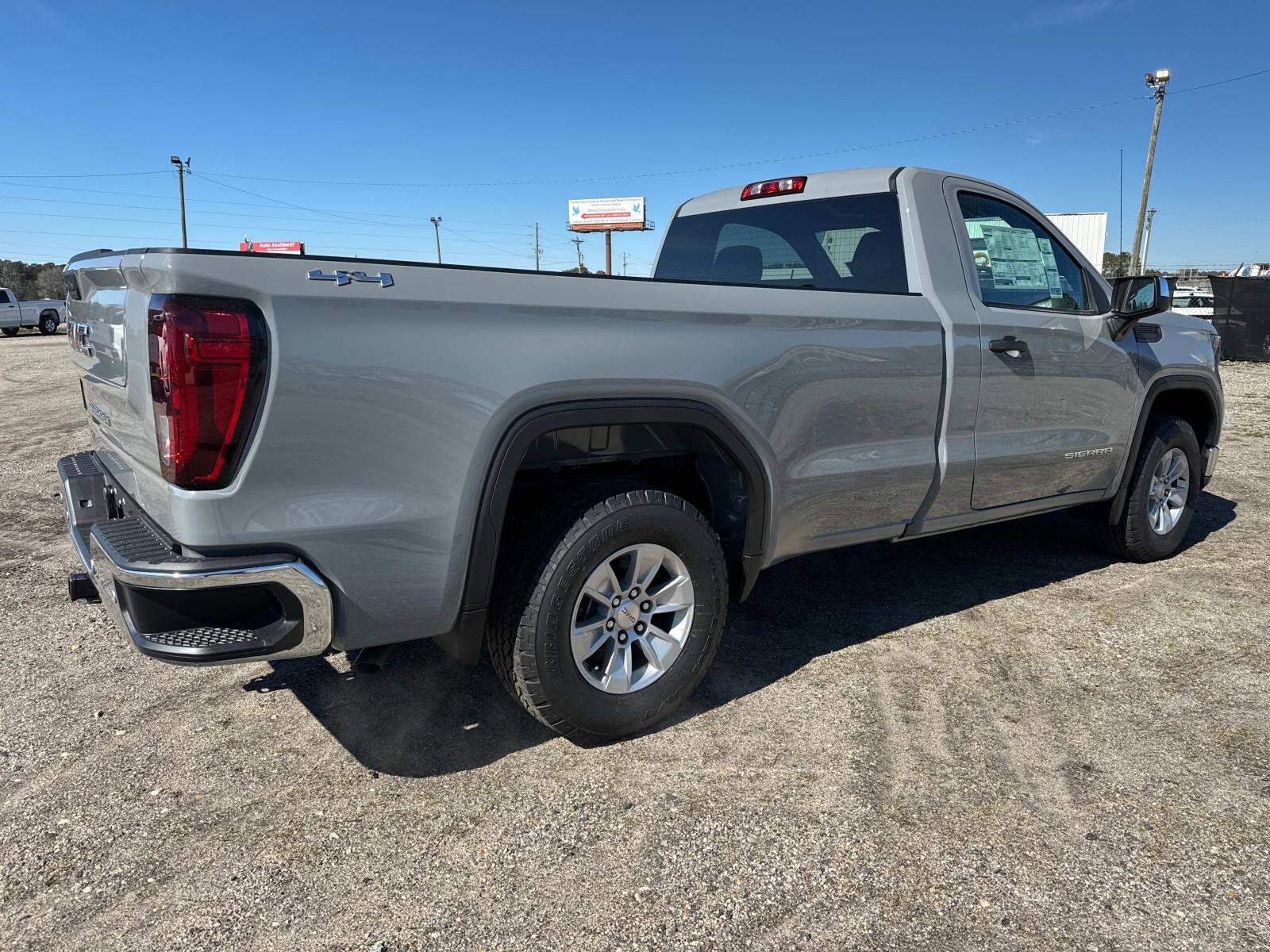 2025 Gmc Sierra 1500 Pro photo 3